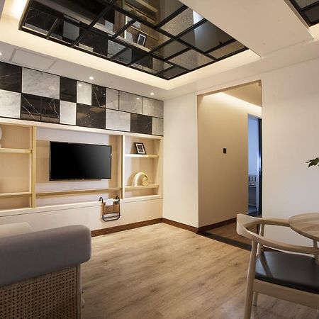 Gaia Cosmo Hotel Yogyakarta Eksteriør bilde