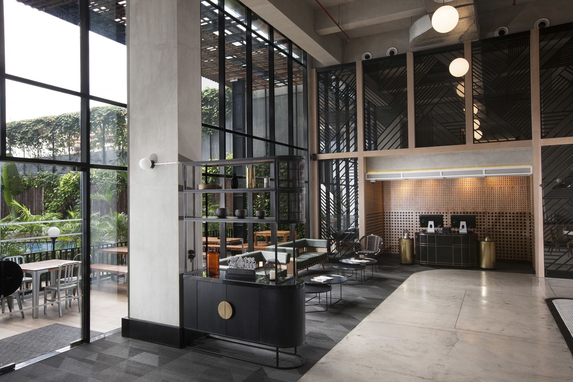 Gaia Cosmo Hotel Yogyakarta Eksteriør bilde